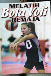 Image of Melatih bola voli remaja