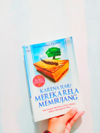 Image of KARENA ILMU MEREKA RELA MEMBUJANG